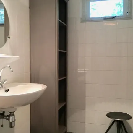 펜션 Natuurhuisje Even Niets 젤험